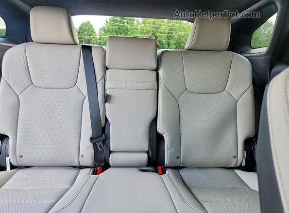 2T2BBMCA5RC027059 2024 LEXUS RX Gray Widok tylnych siedzeń