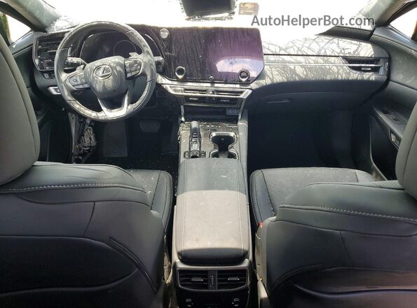 2T2BBMCA6PC020165 2023 LEXUS RX Silver Vista del salpicadero