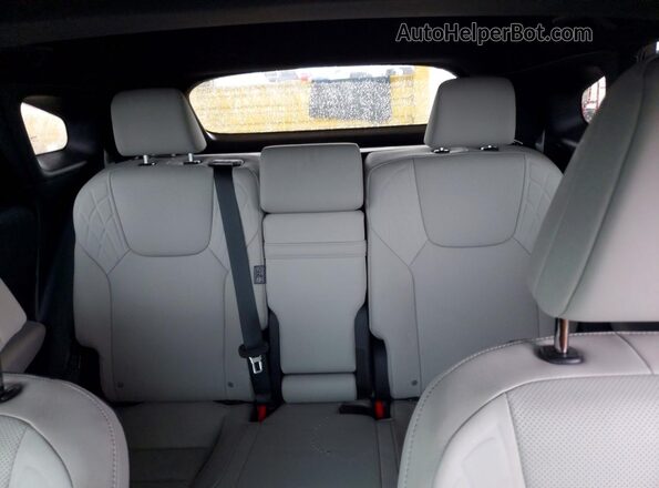 2T2BBMCA8TC105549 2026 LEXUS RX Серебряный Вид задних сидений