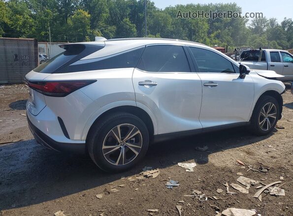 2T2BBMCAXPC021822 2023 LEXUS RX White Задня права чверть