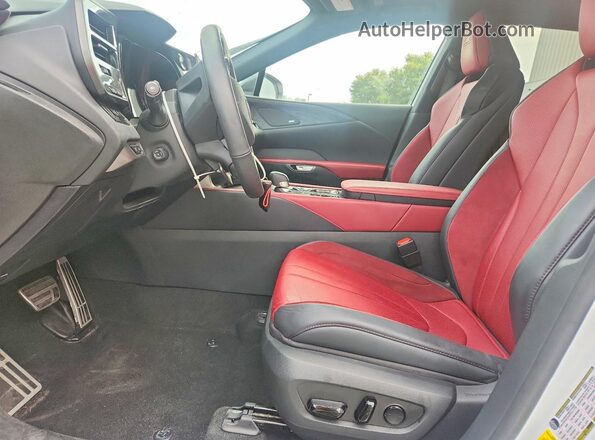2T2BCMEA0PC008295 2023 LEXUS RX White Widok wnętrza z przodu