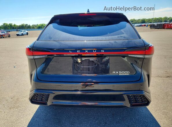 2T2BCMEA8RC011013 2024 LEXUS RX Black Rear view