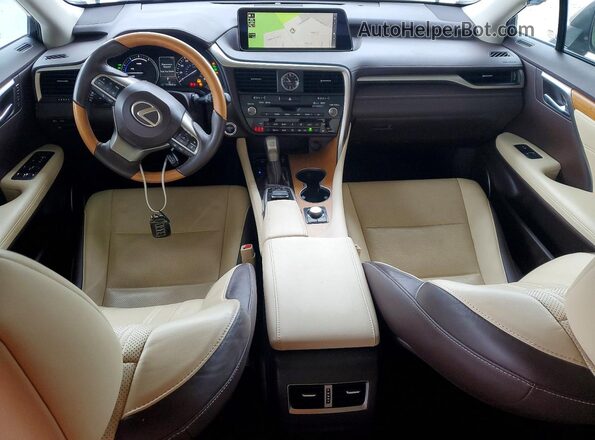 2T2BGMCA3HC012107 2017 LEXUS RX Золотой Вид панели приборов