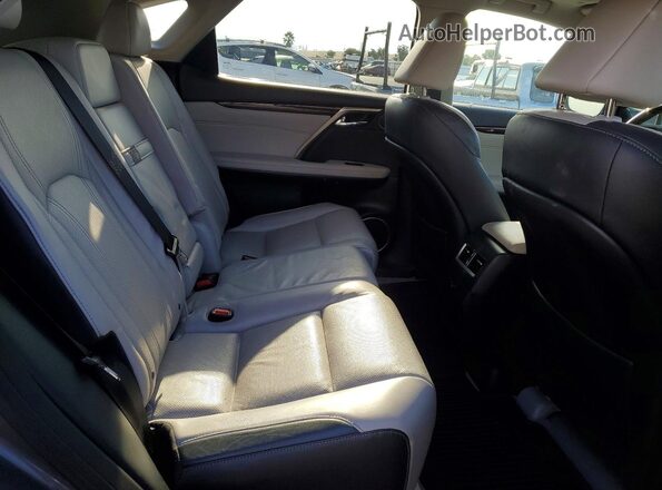 2T2BGMCA4HC018921 2017 LEXUS RX Gray Вид задньої частини салону