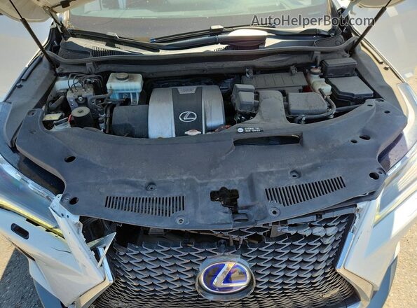 2T2BGMCA7HC008657 2017 LEXUS RX White Вид задньої частини салону