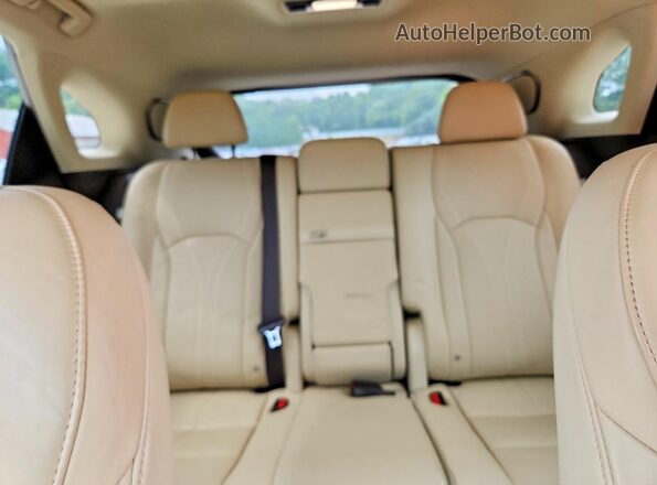 2T2BGMCA7KC030195 2019 LEXUS RX Red Vista de los asientos traseros