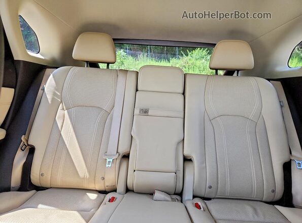2T2BZMCA0HC095361 2017 LEXUS RX Silver Widok tylnych siedzeń
