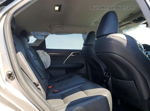 2T2BZMCA2HC131163 2017 LEXUS RX Gray Vista de los asientos traseros