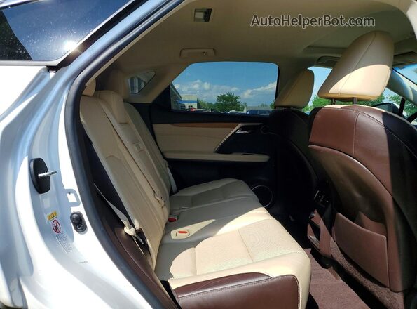 2T2BZMCA3HC065691 2017 LEXUS RX White უკანა სალონის ხედი