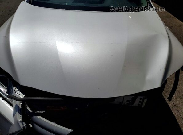 2T2BZMCA3JC160578 2018 LEXUS RX White Rear interior view