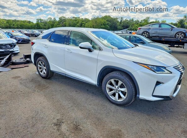 2T2BZMCA4JC150898 2018 LEXUS RX Белый Передняя правая четверть