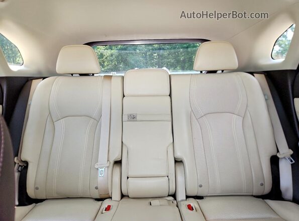 2T2BZMCA5HC057432 2017 LEXUS RX White Вид задніх сидінь