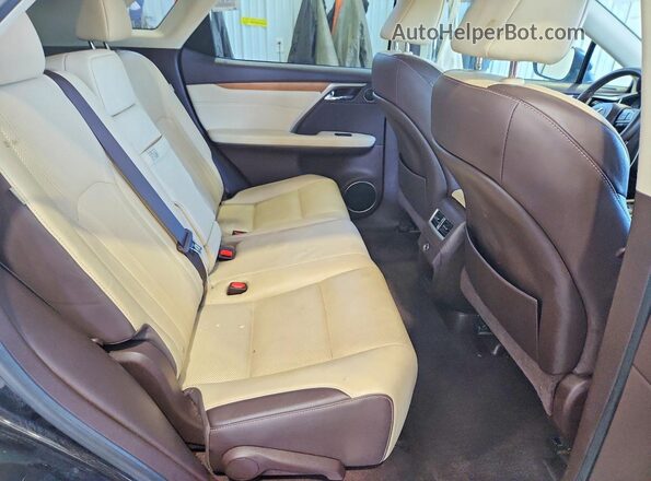 2T2BZMCA5JC143281 2018 LEXUS RX Black Widok wnętrza z tyłu