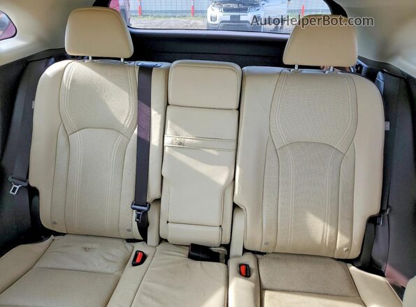 2T2BZMCA8KC192847 2019 LEXUS RX White Vista de los asientos traseros