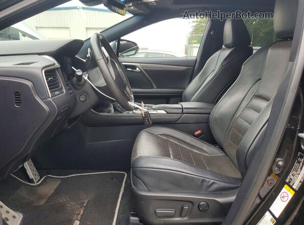 2T2BZMCAXHC103482 2017 LEXUS RX Black Widok wnętrza z przodu