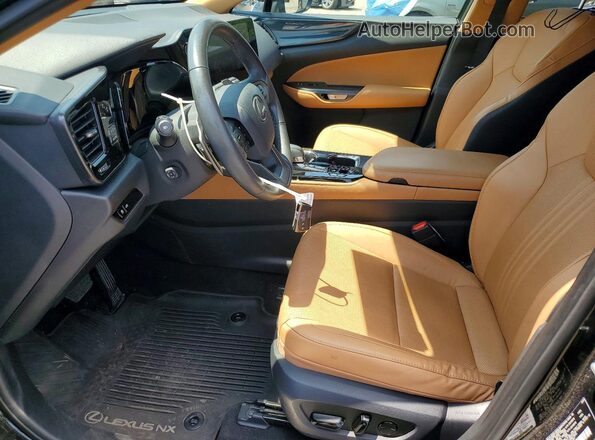 2T2GGCEZ3SC062743 2025 LEXUS NX Black Widok wnętrza z przodu
