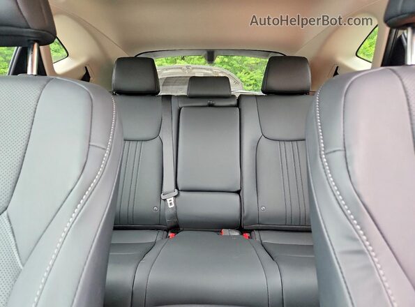 2T2GGCEZ3TC107570 2026 LEXUS NX Черный Вид задних сидений