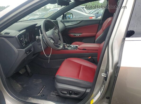 2T2GGCEZ5PC022557 2023 LEXUS NX Gray Widok wnętrza z przodu