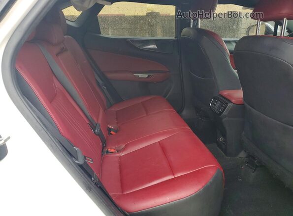 2T2GGCEZ6NC012228 2022 LEXUS NX White Rear seats view