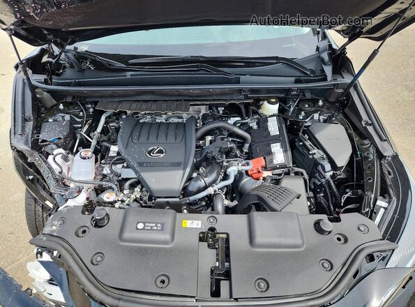 2T2GGCEZ6TC118112 2026 LEXUS NX Black Widok komory silnika