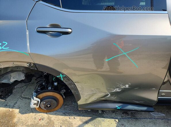 2T2GGCEZ9NC013373 2022 LEXUS NX Silver Vista de los asientos traseros