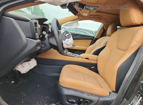 2T2GGCEZXTC100924 2026 LEXUS NX Green 