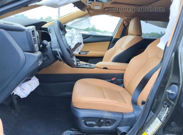 2T2GGCEZXTC100924 2026 LEXUS NX Green Vista interior delantera