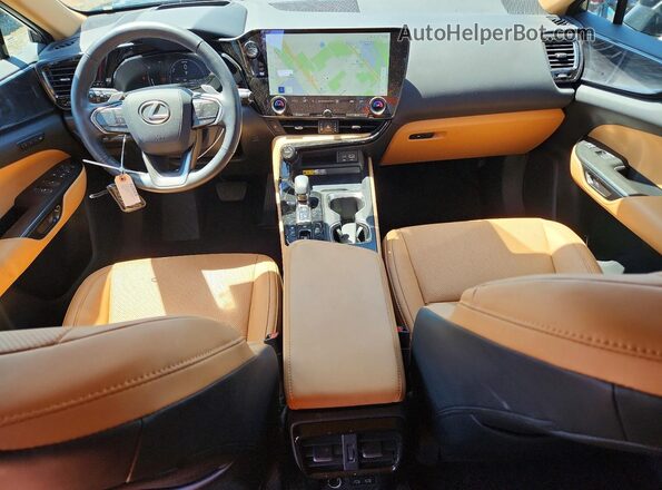 2T2GKCEZ0SC055215 2025 LEXUS NX Green Vista del salpicadero
