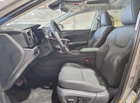 2T2GKCEZ0TC073442 2026 LEXUS NX Серый Вид салона спереди