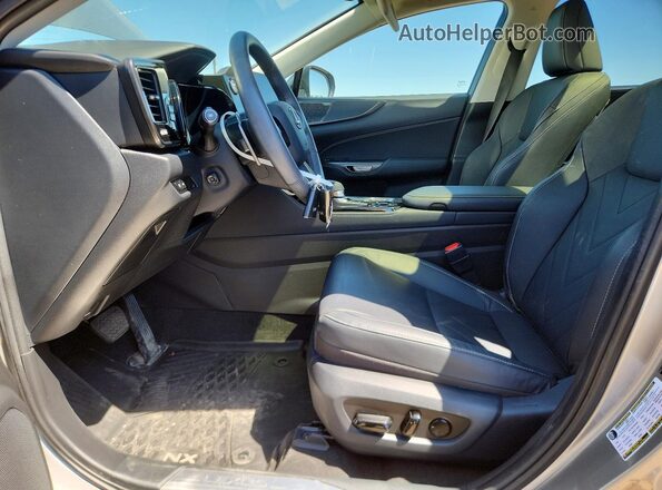 2T2GKCEZ6RC017658 2024 LEXUS NX Silver Front interior view