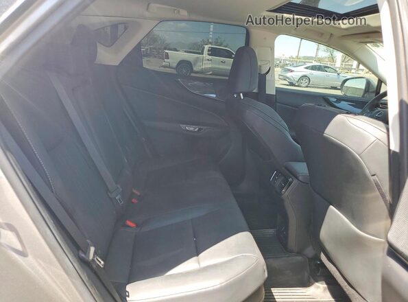 2T2GKCEZ8RC031559 2024 LEXUS NX Silver Вид задньої частини салону