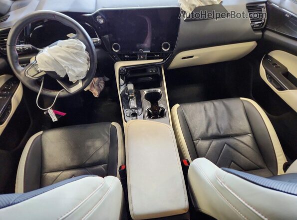 2T2HKCEZ5RC026159 2024 LEXUS NX Black Widok deski rozdzielczej