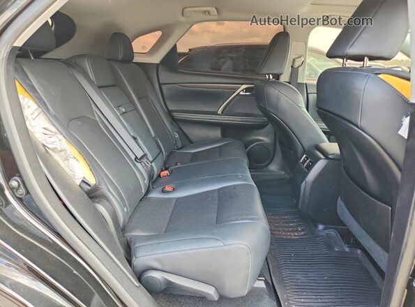 2T2HZMAA0MC210371 2021 LEXUS RX Black Вид задньої частини салону