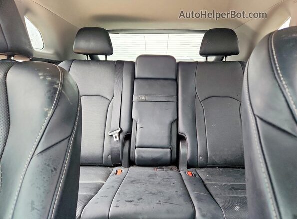 2T2HZMAA5LC167449 2020 LEXUS RX Серебряный Вид задних сидений