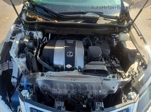 2T2HZMAA9MC205394 2021 LEXUS RX White უკანა სალონის ხედი