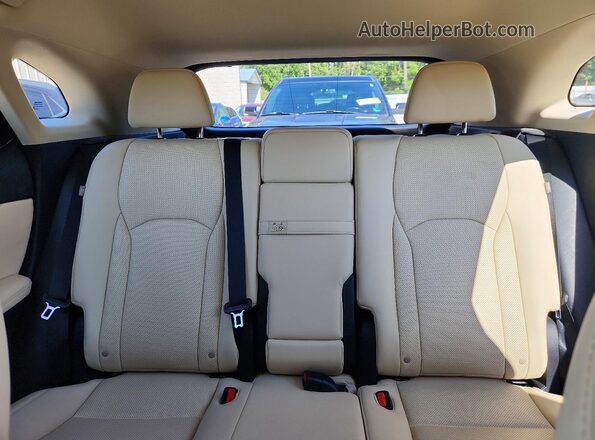 2T2HZMDA7NC312487 2022 LEXUS RX Gray Вид задніх сидінь