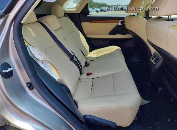 2T2HZMDA9NC357902 2022 LEXUS RX Tan Vista interior trasera