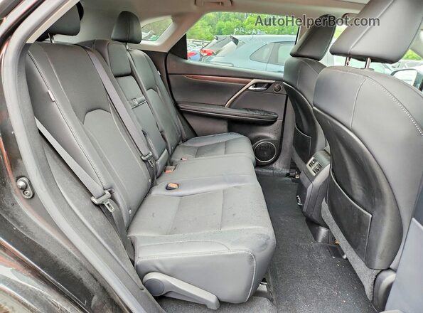 2T2HZMDA9NC359066 2022 LEXUS RX Black Rear interior view