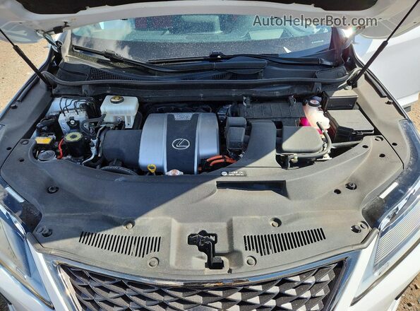 2T2YGMDA4NC085197 2022 LEXUS RX White ძრავის განყოფილების ხედი
