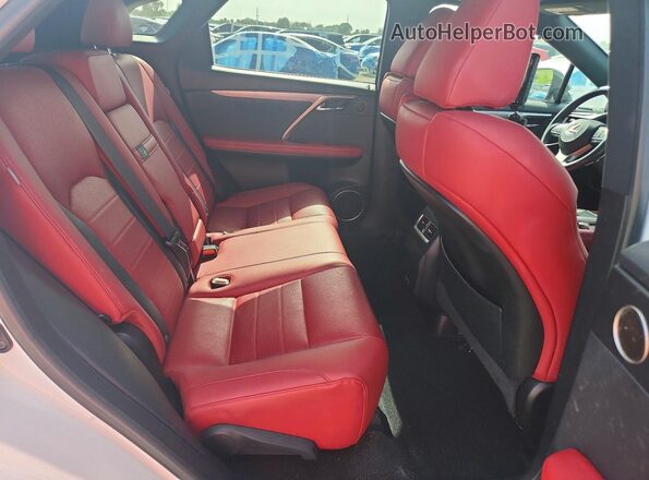 2T2YZMDAXNC327808 2022 LEXUS RX Белый Вид задней части салона