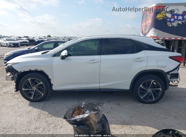 2T2ZZMCAXGC005162 2016 LEXUS RX 350 White 360 interior view