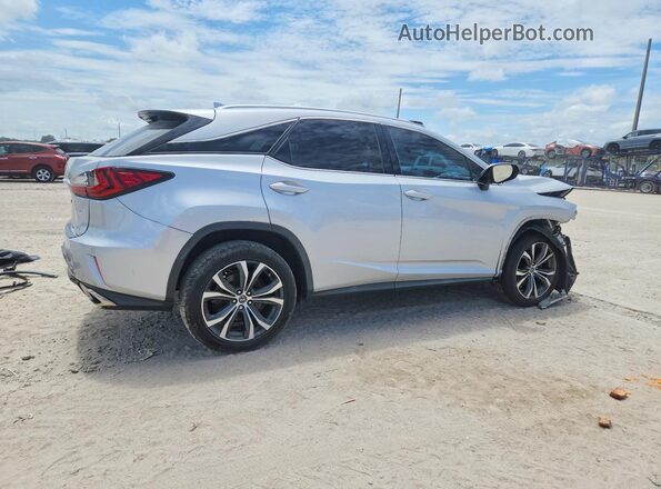 2T2ZZMCAXJC109237 2018 LEXUS RX Silver Задня права чверть