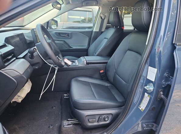 2T36CRAV0TC003899 2026 TOYOTA RAV4 Gray Vista interior delantera