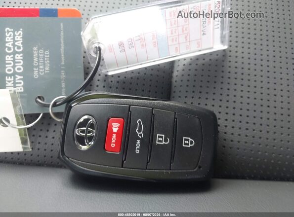 2T36CRAV0TC026857 2026 TOYOTA RAV4 White Առջևի վահանակի տեսք