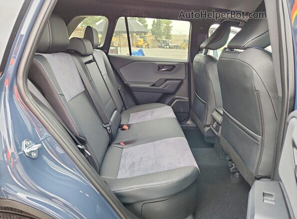 2T36CRAV2TW005040 2026 TOYOTA RAV4 Gray Вид задньої частини салону