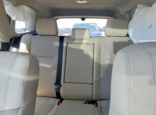 2T36CRAV7TW023596 2026 TOYOTA RAV4 Синий Вид задних сидений