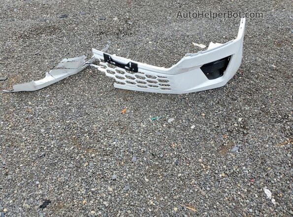 2T36CRAV9TC003934 2026 TOYOTA RAV4 White VIN კოდის სტიკერის ხედი