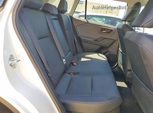 2T36CRAV9TC013055 2026 TOYOTA RAV4 White Vista interior trasera