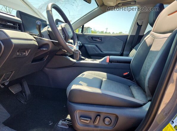 2T36CRAV9TW053005 2026 TOYOTA RAV4 Gray Սալոնի դիմացի տեսք