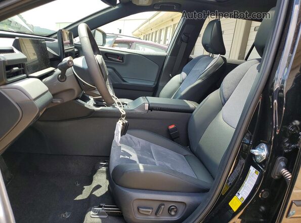 2T36CRAVXTW009059 2026 TOYOTA RAV4 Black Widok wnętrza z przodu